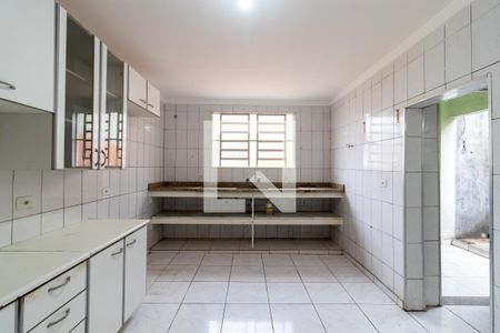 Casa à venda com 140m², 2 quartos e 2 vagasCozinha