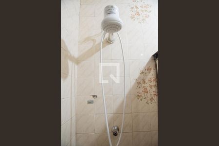 Casa à venda com 193m², 6 quartos e 2 vagas Casa à venda com 193m², 6 quartos e 2 vagasBanheiro