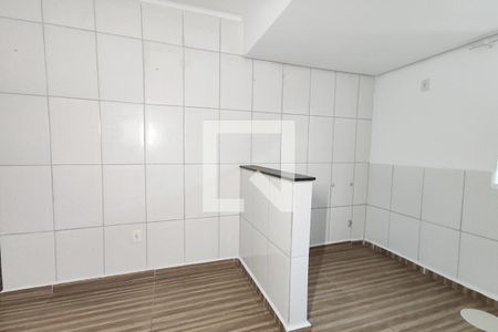 Apartamento para alugar com 76m², 2 quartos e 2 vagas Apartamento para alugar com 76m², 2 quartos e 2 vagasCozinha e Área de Serviço