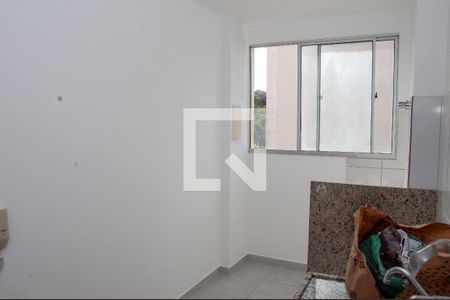 Apartamento para alugar com 44m², 2 quartos e 1 vaga Apartamento para alugar com 44m², 2 quartos e 1 vagaCozinha e Área de Serviço