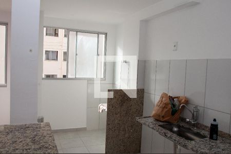 Apartamento para alugar com 44m², 2 quartos e 1 vaga Apartamento para alugar com 44m², 2 quartos e 1 vagaCozinha e Área de Serviço