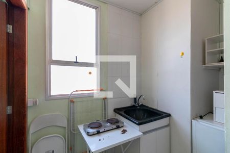Cozinha de kitnet/studio para alugar com 1 quarto, 4m² em Padre Eustáquio, Belo Horizonte