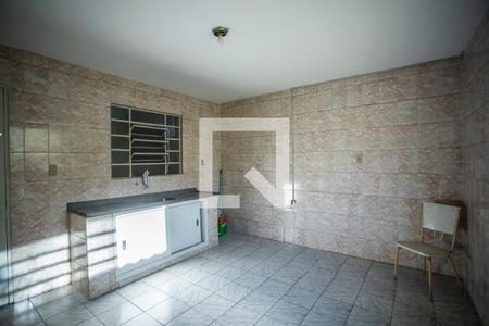 Casa para alugar com 189m², 2 quartos e 2 vagasCozinha