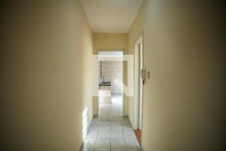 Casa para alugar com 189m², 2 quartos e 2 vagasCorredor 