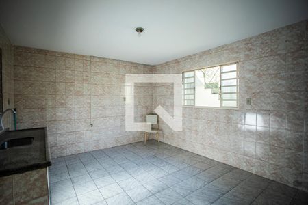 Casa para alugar com 189m², 2 quartos e 2 vagasCozinha