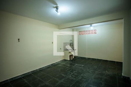 Casa para alugar com 189m², 2 quartos e 2 vagasÁrea de Serviço