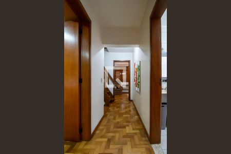 Casa de condomínio à venda com 150m², 3 quartos e 2 vagas Casa de condomínio à venda com 150m², 3 quartos e 2 vagasCorredor