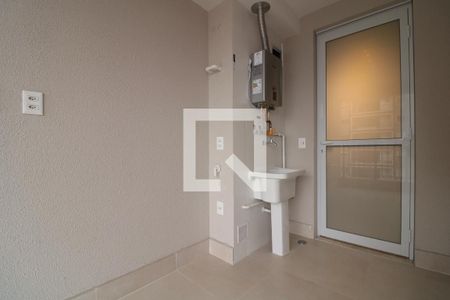 Varanda gourmet e Area de serviço  de apartamento para alugar com 2 quartos, 69m² em Mooca, São Paulo