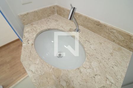 Apartamento para alugar com 69m², 2 quartos e 2 vagasBanheiro Social - pia