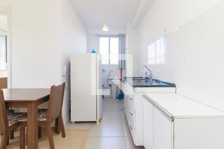 Cozinha de apartamento para alugar com 2 quartos, 34m² em Santo Amaro, São Paulo