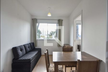 Sala de apartamento para alugar com 2 quartos, 34m² em Santo Amaro, São Paulo