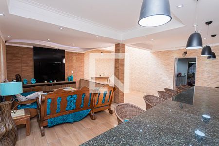 Casa à venda com 300m², 4 quartos e 3 vagas Casa à venda com 300m², 4 quartos e 3 vagasChurrasqueira e sala de tv