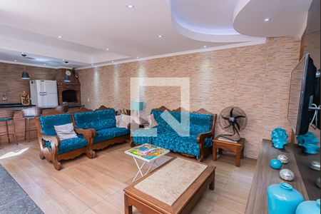 Casa à venda com 300m², 4 quartos e 3 vagas Casa à venda com 300m², 4 quartos e 3 vagasChurrasqueira e sala de tv