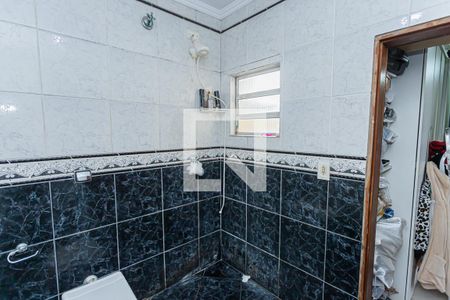 Casa à venda com 300m², 4 quartos e 3 vagas Casa à venda com 300m², 4 quartos e 3 vagasBanheiro suite 1