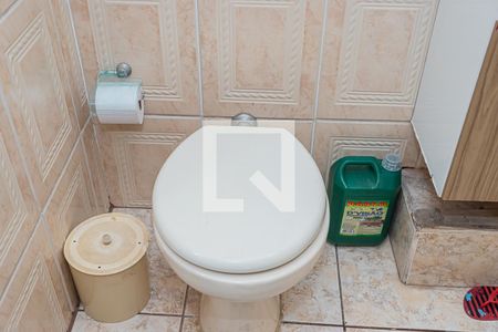 Casa à venda com 300m², 4 quartos e 3 vagas Casa à venda com 300m², 4 quartos e 3 vagasBanheiro suite 2