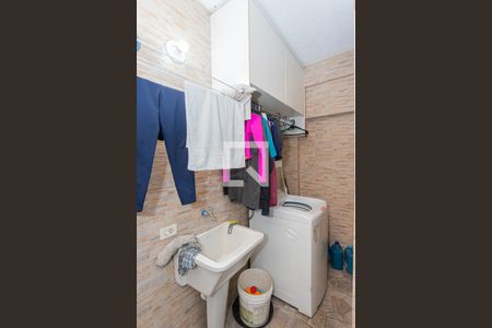 Casa à venda com 300m², 4 quartos e 3 vagas Casa à venda com 300m², 4 quartos e 3 vagasÁrea de Serviço