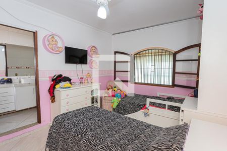 Casa à venda com 300m², 4 quartos e 3 vagas Casa à venda com 300m², 4 quartos e 3 vagasSuite 3