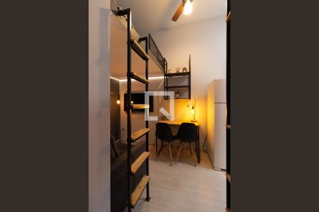 Sala/Quarto de kitnet/studio para alugar com 1 quarto, 20m² em Vila Medeiros, São Paulo