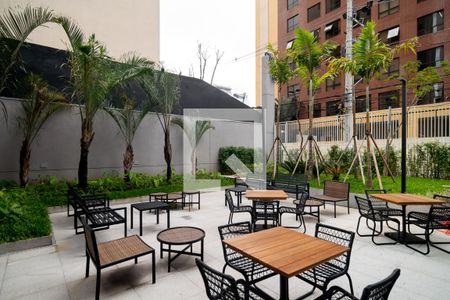 Apartamento para alugar com 62m², 2 quartos e 1 vagaSalão de Festas - Área Externa