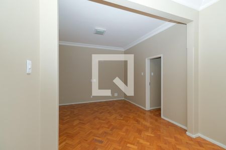 Apartamento para alugar com 120m², 3 quartos e 1 vagaSala