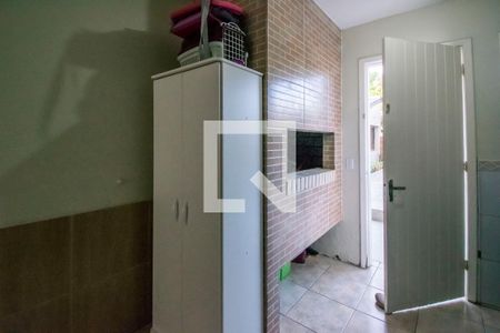 Casa à venda com 242m², 3 quartos e 3 vagas Casa à venda com 242m², 3 quartos e 3 vagasÁrea de Serviço