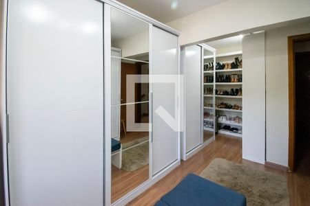 Quarto 2 de casa à venda com 3 quartos, 242m² em Ipanema, Porto Alegre