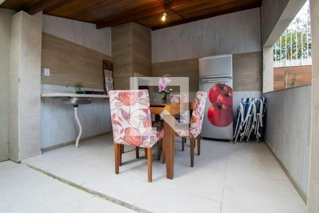 Casa à venda com 242m², 3 quartos e 3 vagas Casa à venda com 242m², 3 quartos e 3 vagasEspaço Gourmet