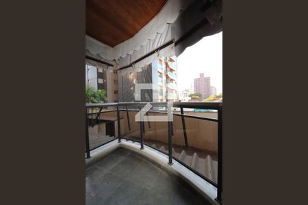 Apartamento para alugar com 138m², 3 quartos e 3 vagasSacada do Quarto 3 (suíte)