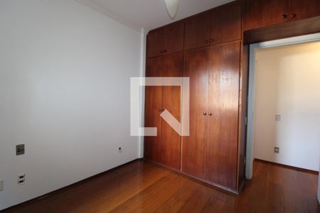 Apartamento para alugar com 138m², 3 quartos e 3 vagasQuarto 2