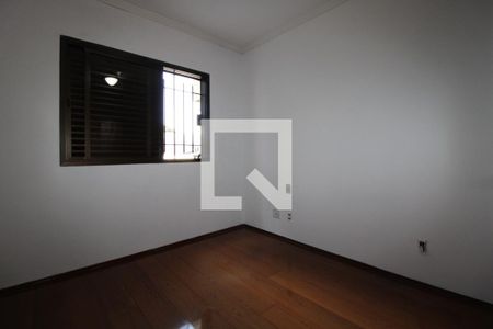 Apartamento para alugar com 138m², 3 quartos e 3 vagasQuarto 2