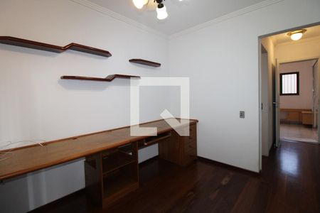 Escritório de apartamento para alugar com 3 quartos, 138m² em Cambuí, Campinas