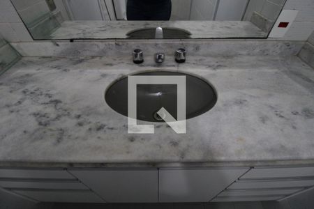 Apartamento para alugar com 138m², 3 quartos e 3 vagasBanheiro americano (Quartos 1 e 2)