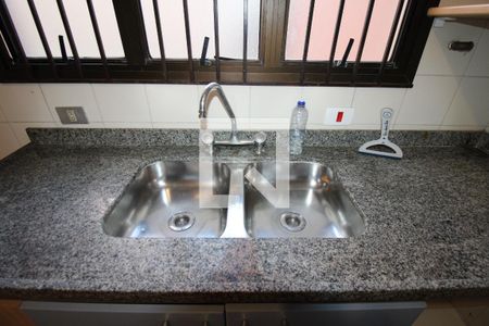 Apartamento para alugar com 138m², 3 quartos e 3 vagasCozinha