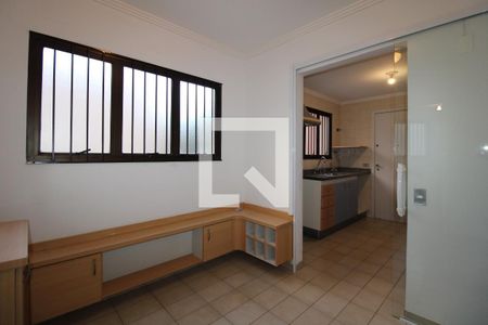 Apartamento para alugar com 138m², 3 quartos e 3 vagasCopa