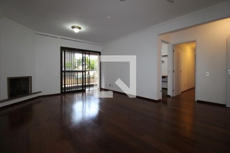 Sala de apartamento para alugar com 3 quartos, 138m² em Cambuí, Campinas
