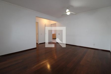 Sala de apartamento para alugar com 3 quartos, 138m² em Cambuí, Campinas