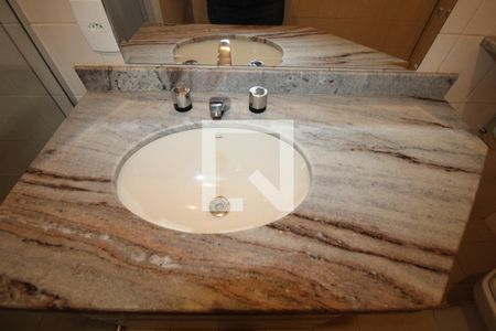 Apartamento para alugar com 138m², 3 quartos e 3 vagasBanheiro da Suíte