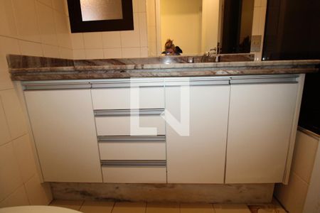 Apartamento para alugar com 138m², 3 quartos e 3 vagasBanheiro Social