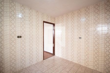 Casa à venda com 125m², 2 quartos e 2 vagas Casa à venda com 125m², 2 quartos e 2 vagasCozinha