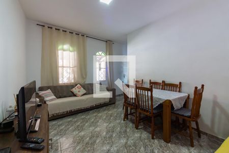 Sala de casa de condomínio à venda com 2 quartos, 125m² em Padroeira, Osasco