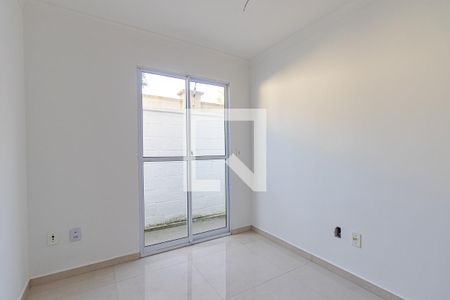 Quarto 1 de apartamento para alugar com 2 quartos, 47m² em Ouro Fino, São José dos Pinhais