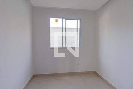 Quarto 2 de apartamento para alugar com 2 quartos, 47m² em Ouro Fino, São José dos Pinhais