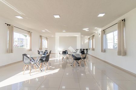 Apartamento para alugar com 47m², 2 quartos e 1 vaga Apartamento para alugar com 47m², 2 quartos e 1 vagaÁrea comum - Salão de festas