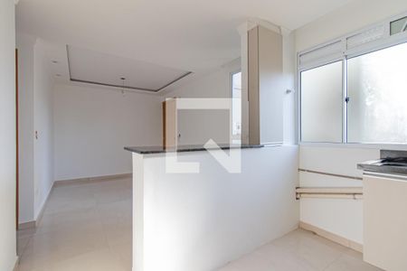 Cozinha e Área de Serviço de apartamento para alugar com 2 quartos, 47m² em Ouro Fino, São José dos Pinhais