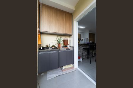 varanda de apartamento à venda com 2 quartos, 74m² em Medeiros, Jundiaí