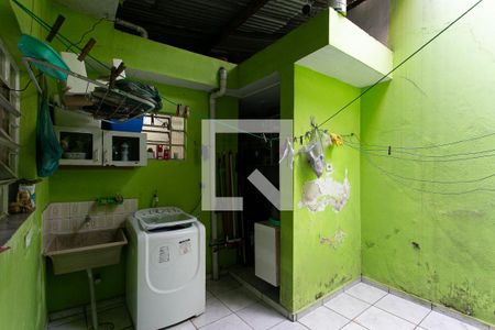 Casa à venda com 120m², 4 quartos e sem vagaÁrea de Serviço