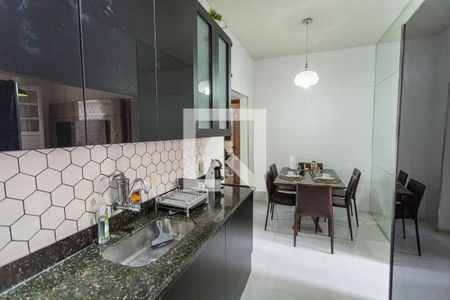 Apartamento à venda com 85m², 2 quartos e 1 vaga Apartamento à venda com 85m², 2 quartos e 1 vagaCozinha/Copa