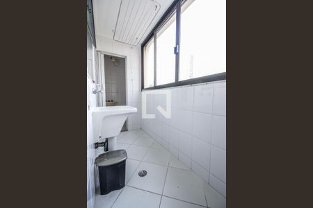 Apartamento à venda com 75m², 2 quartos e 1 vaga Apartamento à venda com 75m², 2 quartos e 1 vagaÁrea de serviço