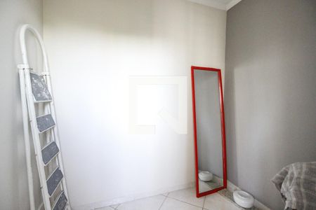 Apartamento à venda com 75m², 2 quartos e 1 vaga Apartamento à venda com 75m², 2 quartos e 1 vagaQuarto de serviço