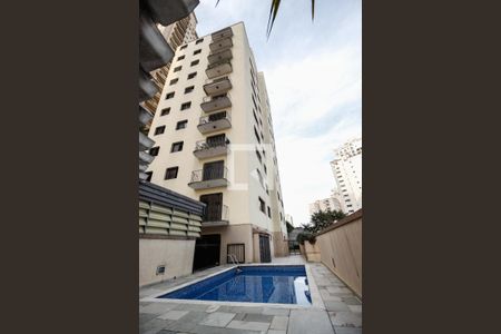 Apartamento à venda com 75m², 2 quartos e 1 vaga Apartamento à venda com 75m², 2 quartos e 1 vagaPiscina